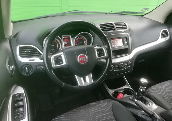 Fiat Freemont cena 30900 przebieg: 208000, rok produkcji 2011 z Wieliczka małe 191